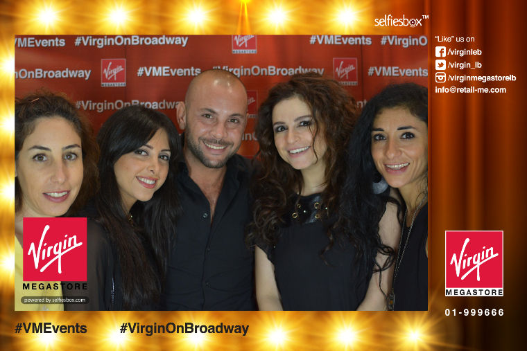 One Night On Broadway – Virgin Megastore & SelfiesBox Photobooth